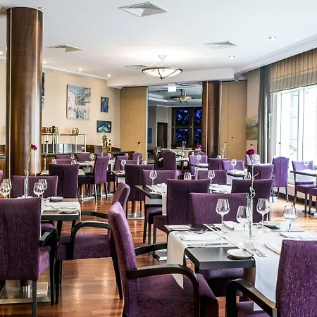 Radisson Blu Ξενοδοχείο 5*