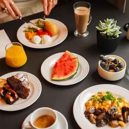 Radisson Blu 5* فروتسواف