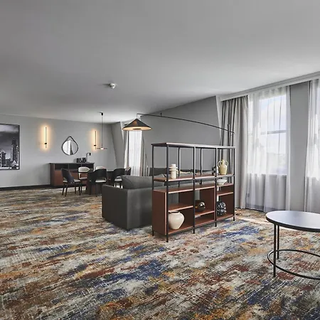 Radisson Blu فندق فروتسواف