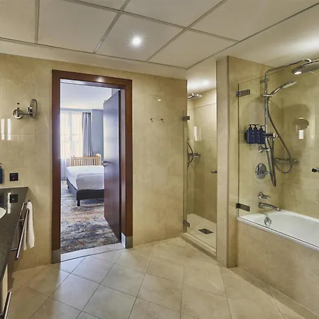 Radisson Blu 5* Βρότσλαβ