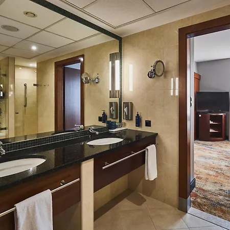 Radisson Blu 5* Βρότσλαβ