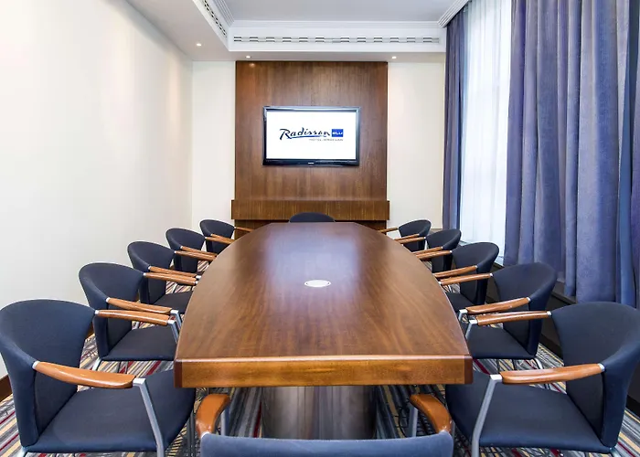 酒店 Radisson Blu 5*